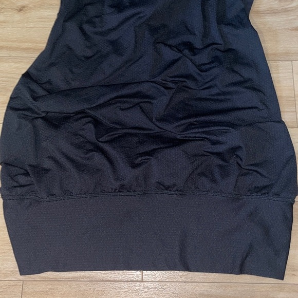 Lululemon no limits black tank top - Picture 8 of 10